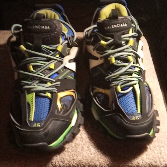 BALENCIAGA SIZE 12US (45 TRACK) - Picture 3 of 4